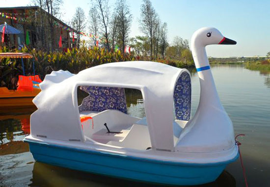 water park amusement paddle boats