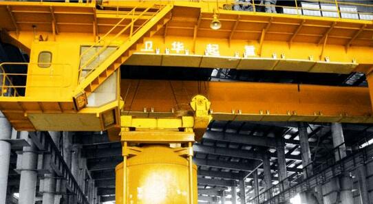 stationary overhead cranes